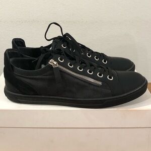 Louis Vuitton Black Zippered Sneakers
